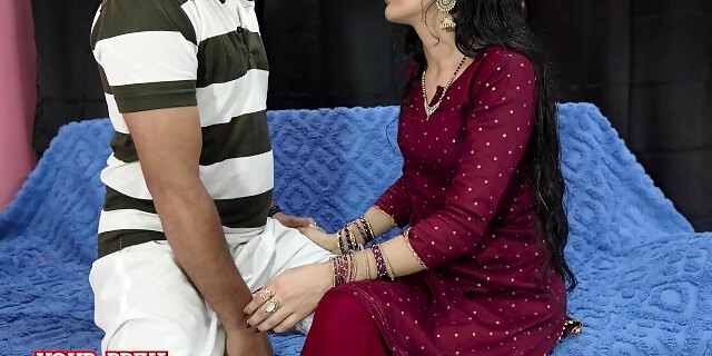 amateur,blowjob,college,couple,fucking,hindi,homemade,indian,milf,romantic,sex,small tits,verified,wet pussy